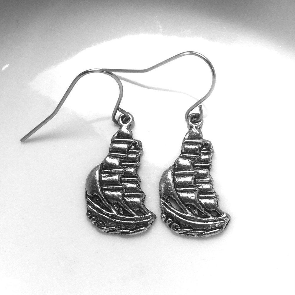 Miniature Galleon Ship Pirate Ship Ocean Sea Boat Gift Charm Earrings